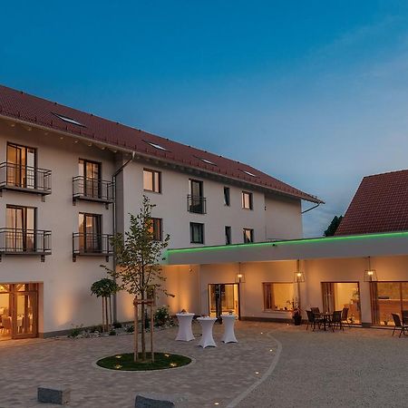 Gasthaus Forster Am See - Eching Bei Landshut מראה חיצוני תמונה